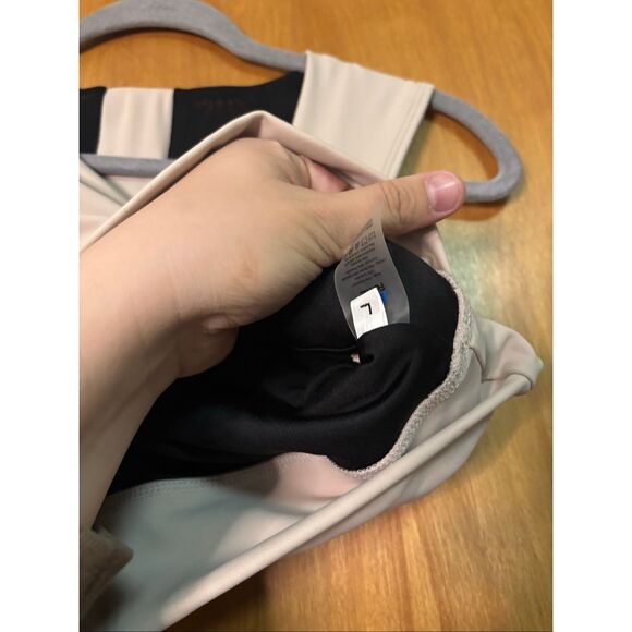 Forme Power Bra - Picture 2 of 6